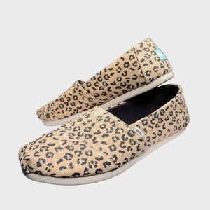 Tom's Women's Hipster Canvas Flats Size US 8.5 Leopard Print Flat Slip-on Shoes